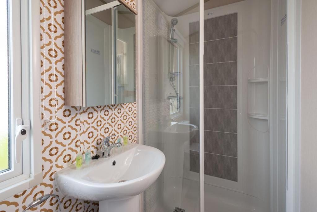 Luxury Holiday Home Sleeps 6 Pet Friendly St Austell Extérieur photo
