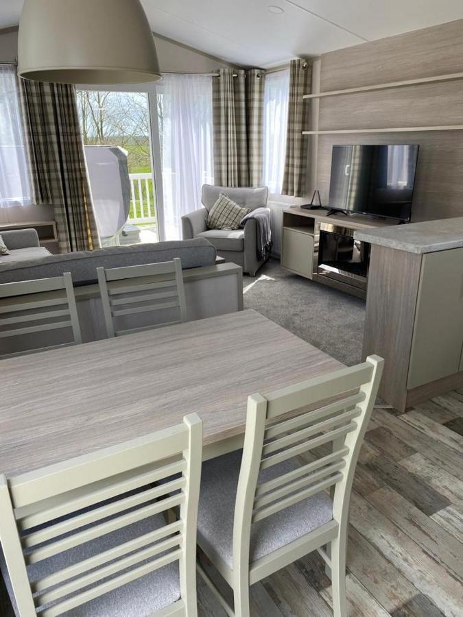 Luxury Holiday Home Sleeps 6 Pet Friendly St Austell Extérieur photo