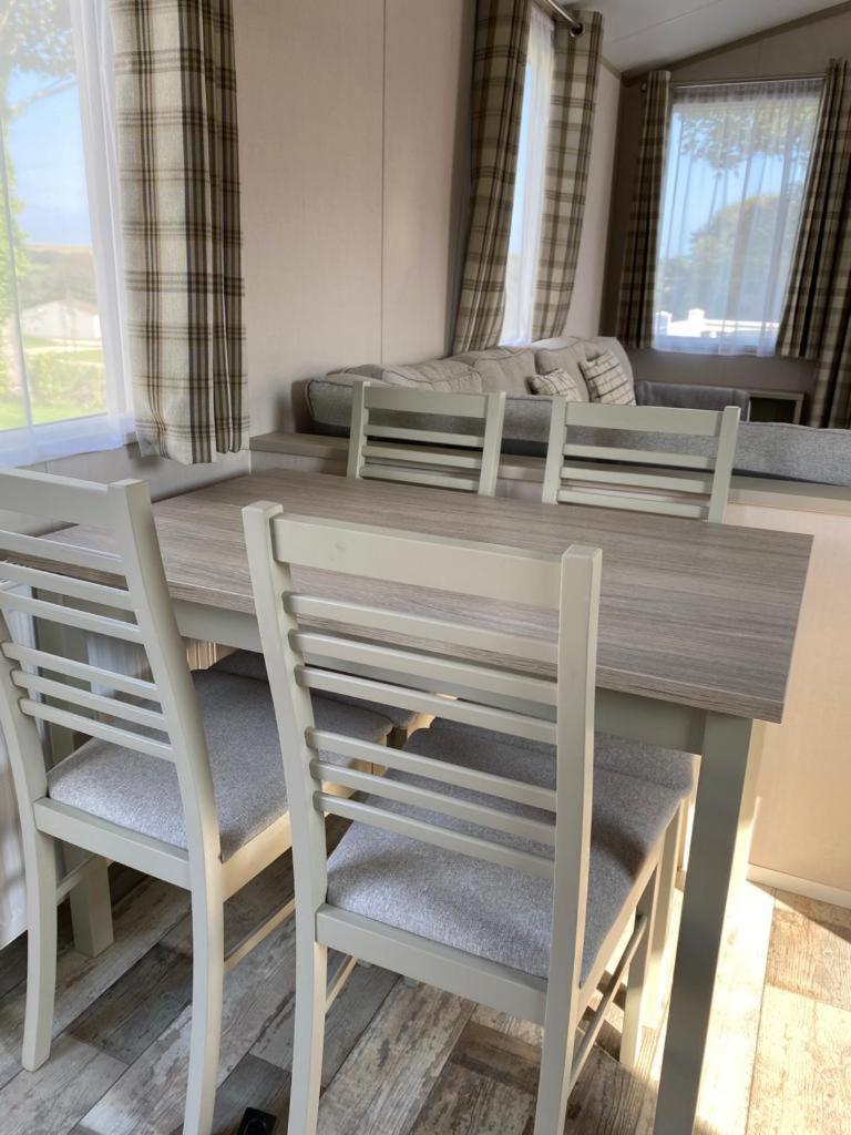 Luxury Holiday Home Sleeps 6 Pet Friendly St Austell Extérieur photo